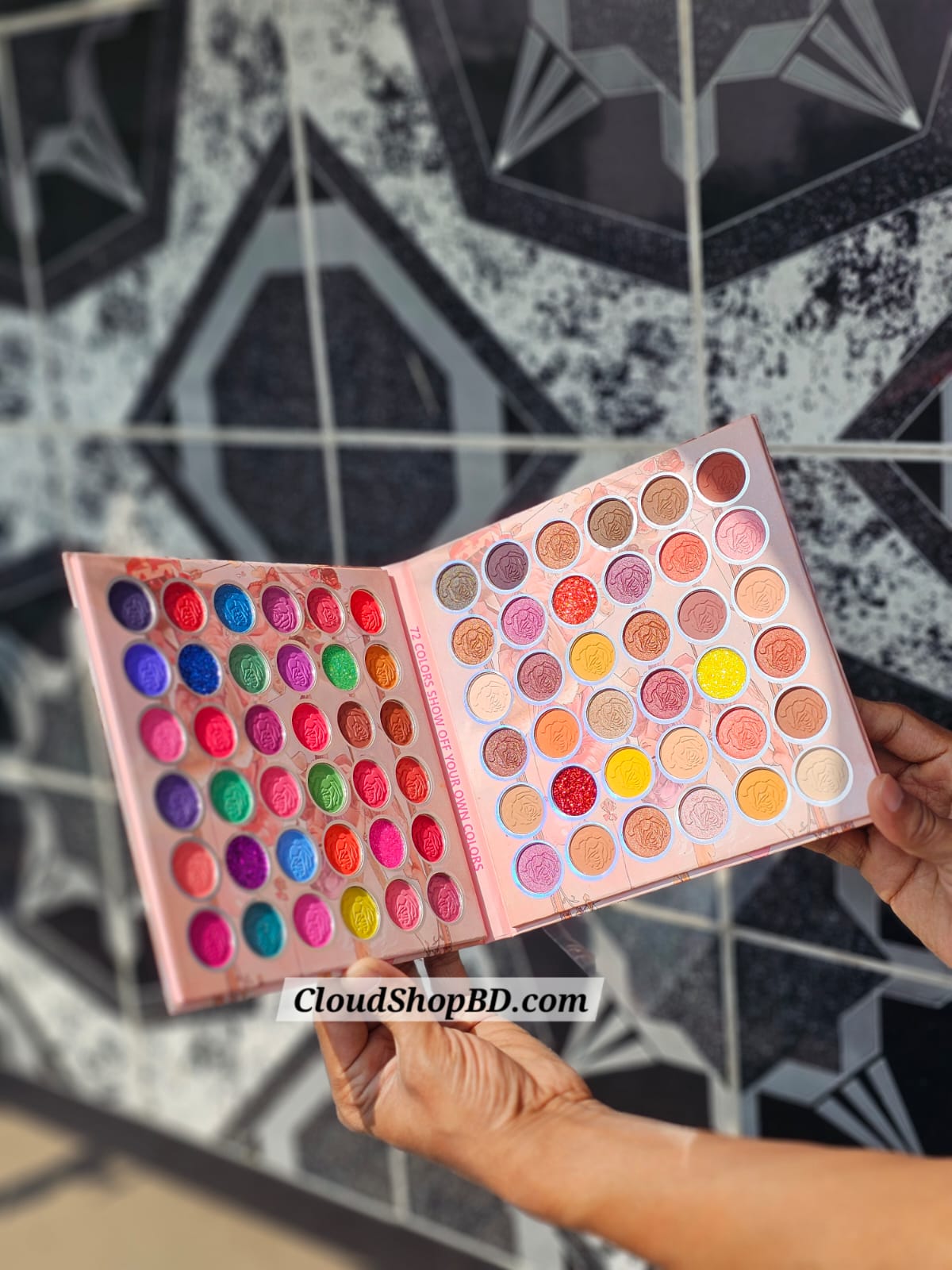 DoDo Queen Show Off Your Own Colors Eyeshadow Palette - 72 Colors
