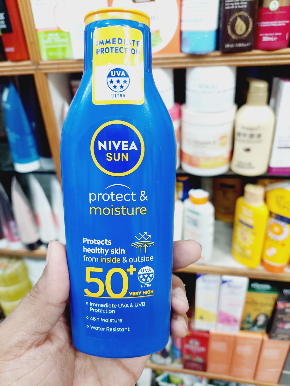 Nivea Sun protect & Moisture Suncream Lotion SPF 50+ (200ml)