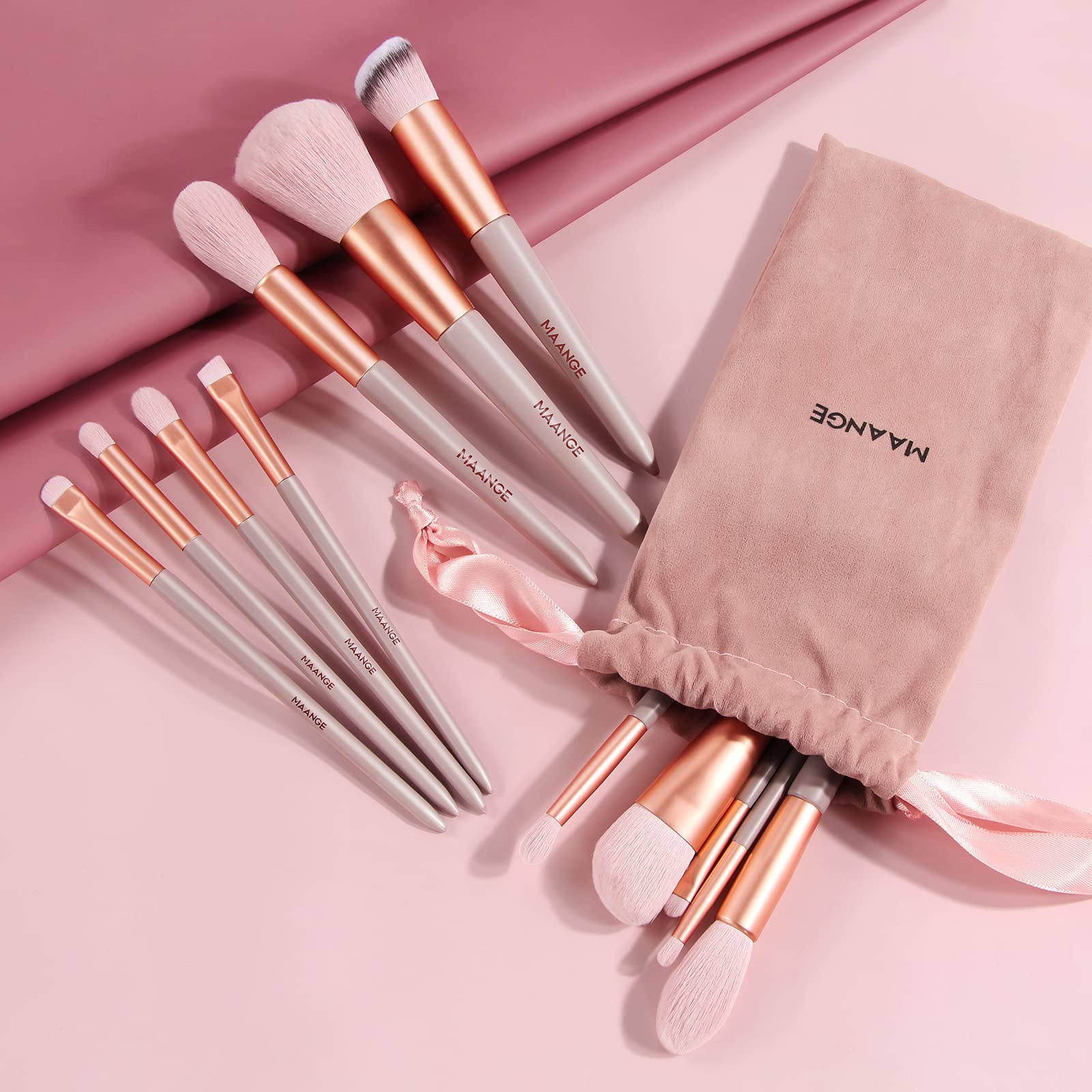 MAANGE 12Pcs Makeup Brushes Set with Bag